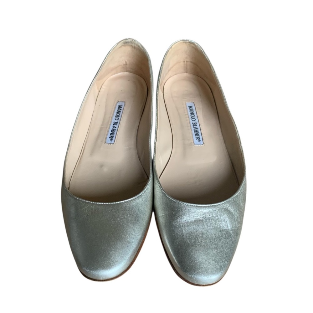 Manolo Blahnik Metallic Platinum Leather Flats